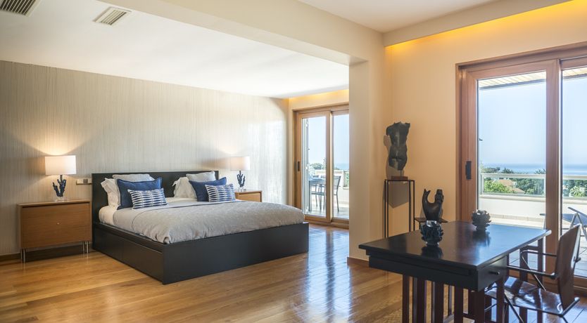 Photo of Majestic Horizons