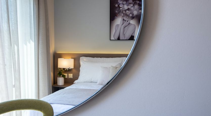 Photo of The Mansion