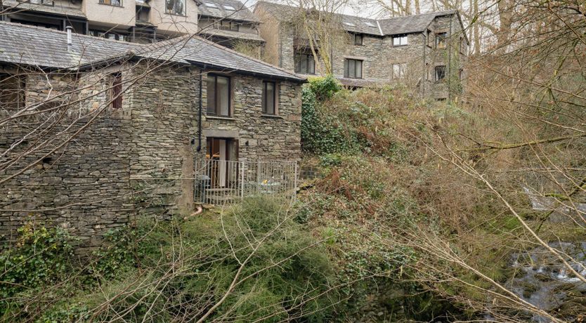 Photo of Kingfisher Blue