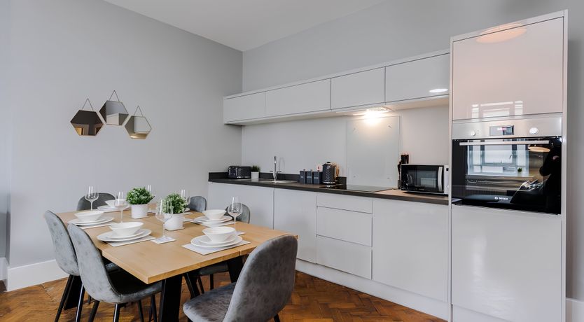 Photo of Castle Street Chic