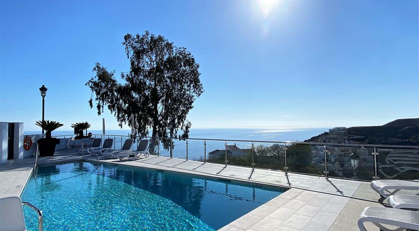 Photo of The Mediterranean Breeze