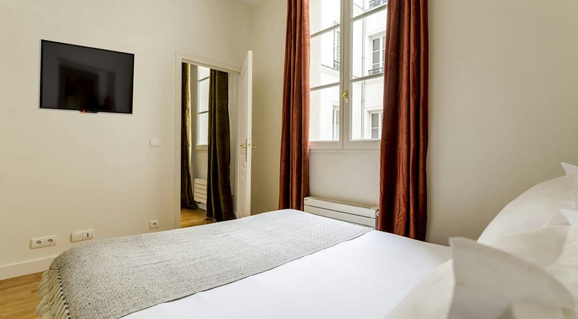 Photo of In the Heart of Paris