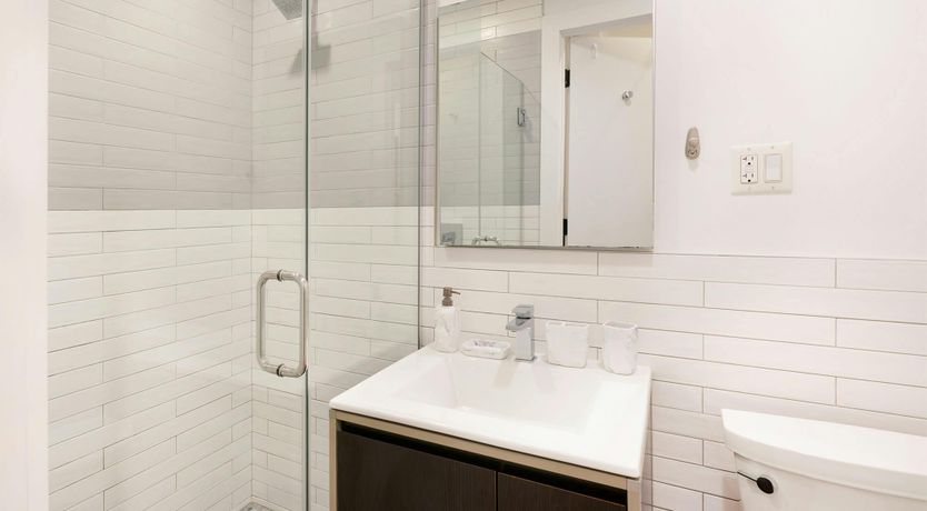 Photo of Uptown Chic