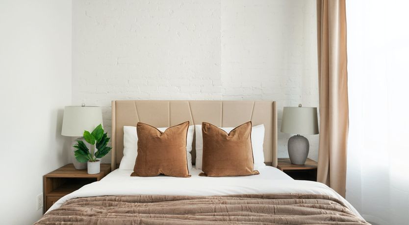 Photo of Uptown Chic