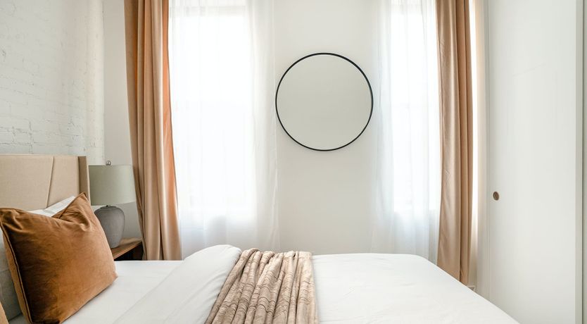 Photo of Uptown Chic