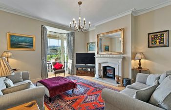 Regal Regency Holiday Cottage