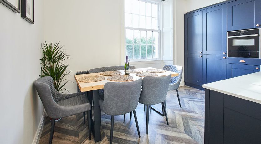 Photo of Lakeside Charm