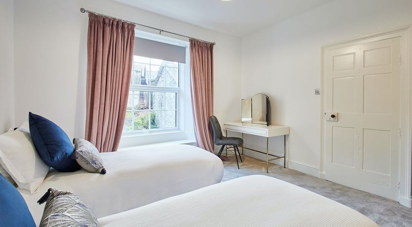 Photo of Lakeside Charm