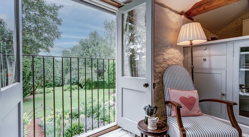 Photo of Honey & Stone