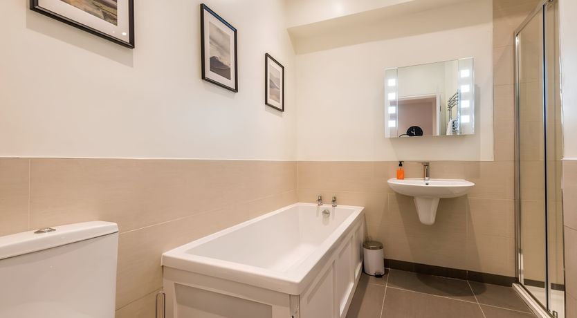 Photo of Georgian Getaway