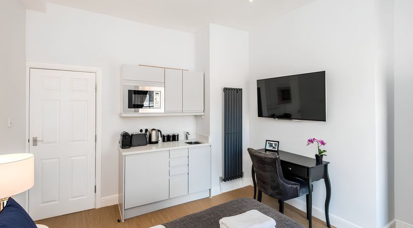 Photo of Georgian Getaway