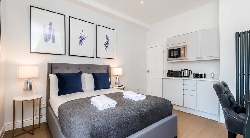 Photo of Georgian Getaway