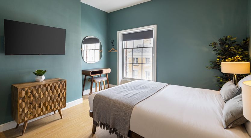 Photo of Georgian Getaway