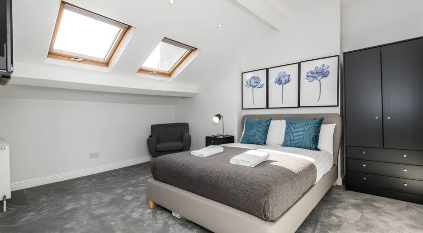 Photo of Georgian Getaway