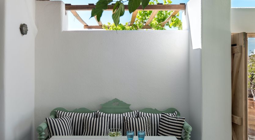 Photo of Pure Santorini