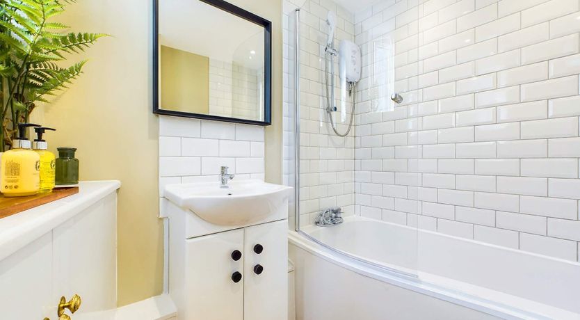 Photo of Seven Dials Sparkle