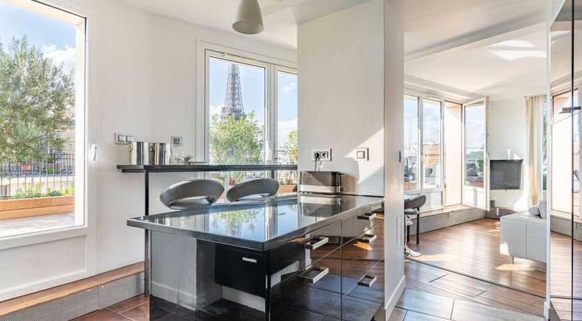 Photo of Eiffel Vistas