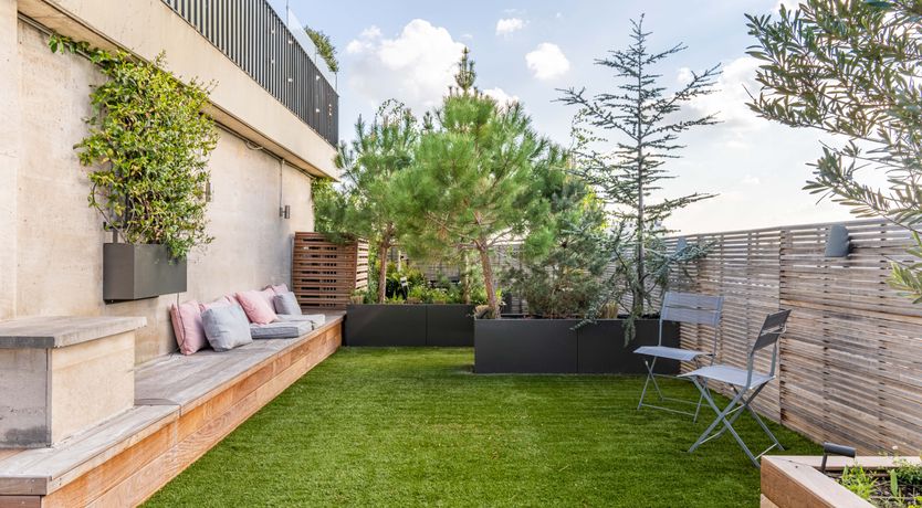 Photo of Eiffel Vistas