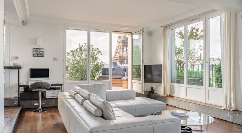 Photo of Eiffel Vistas