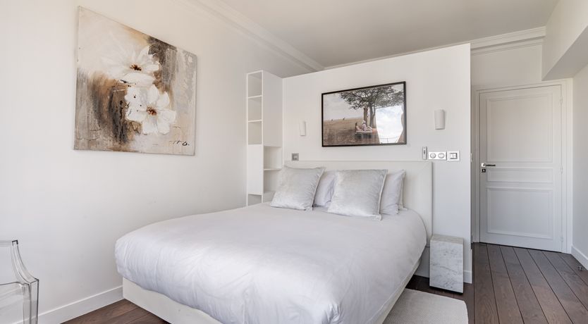 Photo of Eiffel Vistas