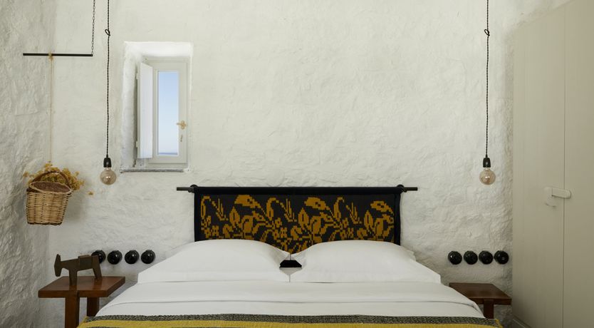 Photo of Rimini in Therassia