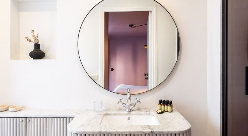 Photo of Art & History