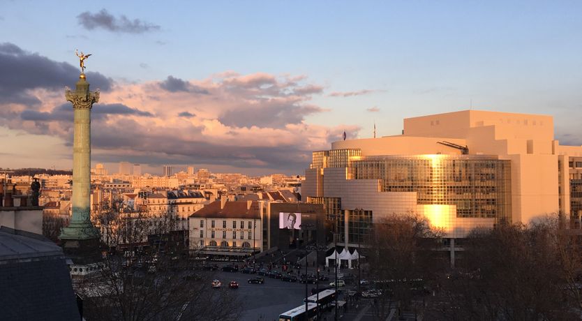 Photo of Bastille Gold