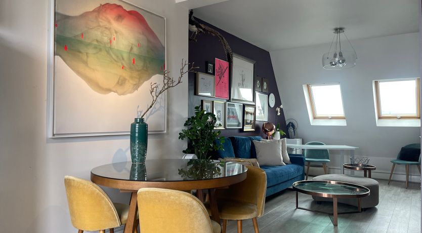 Photo of Bastille Gold