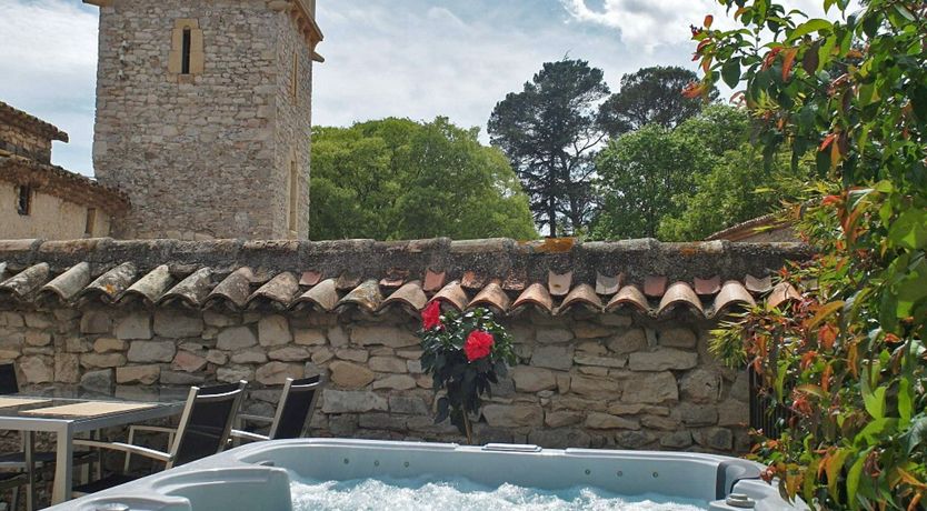 Photo of Pavillon Matheo