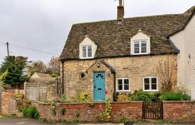 Photo of the-cotswold-stone