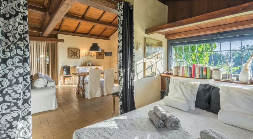 Photo of Blue Sky Vines