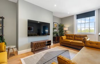 Cathedral Vantage Apartment