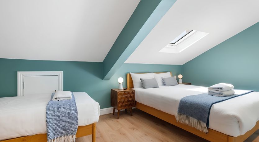 Photo of The Glittering Rose