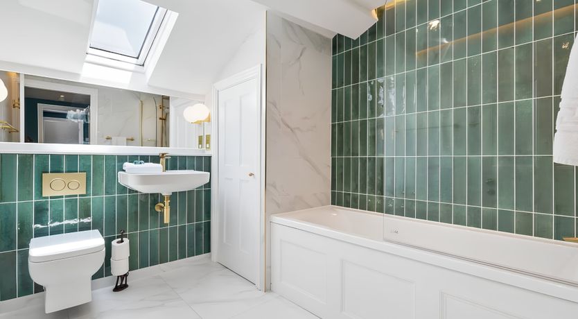 Photo of The Glittering Rose