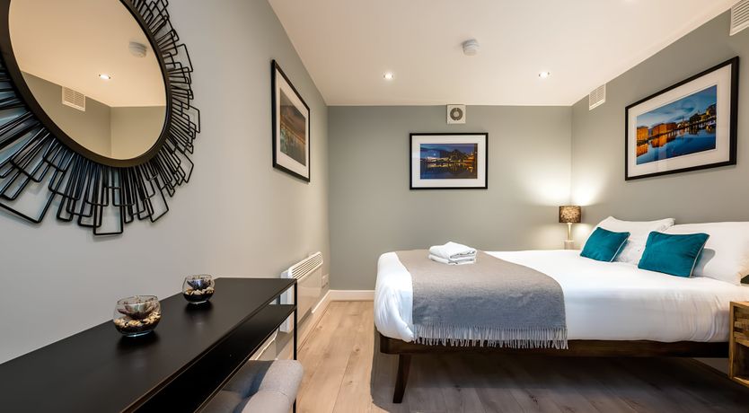 Photo of Georgian Chic