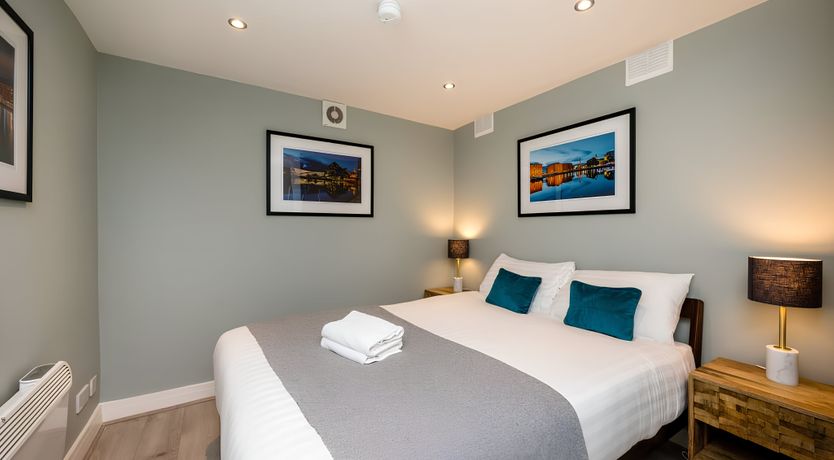 Photo of Georgian Chic