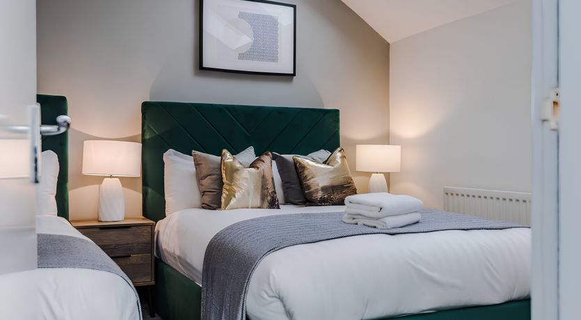 Photo of Bold, Hope & Duke