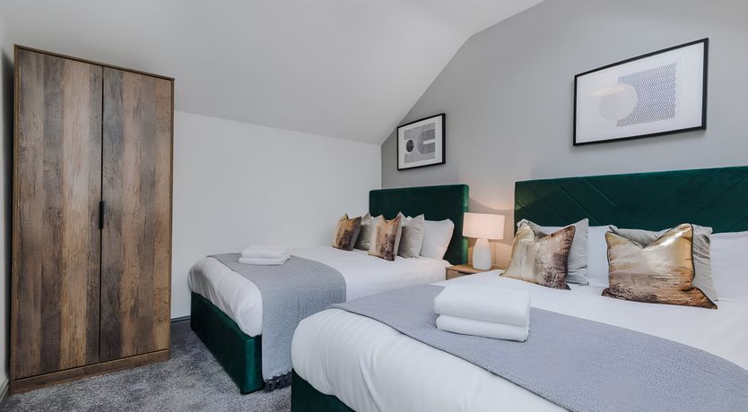 Photo of Bold, Hope & Duke