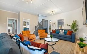Photo of Grand Elm