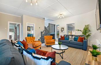 Grand Elm Holiday Cottage