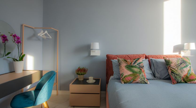 Photo of Apollo View