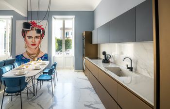 Apollo View Apartment