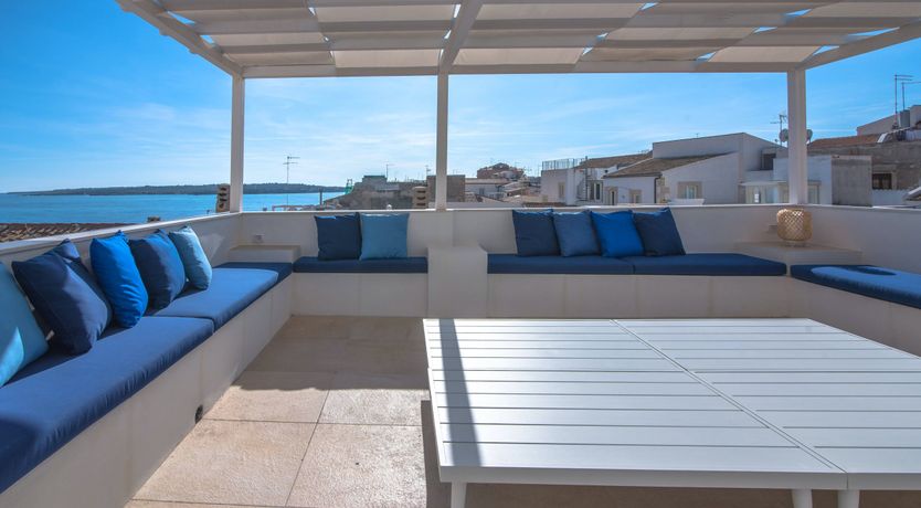 Photo of The Lady of Ortigia