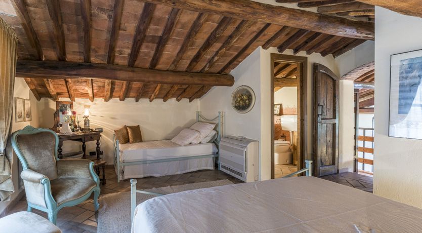 Photo of Florentine Feel