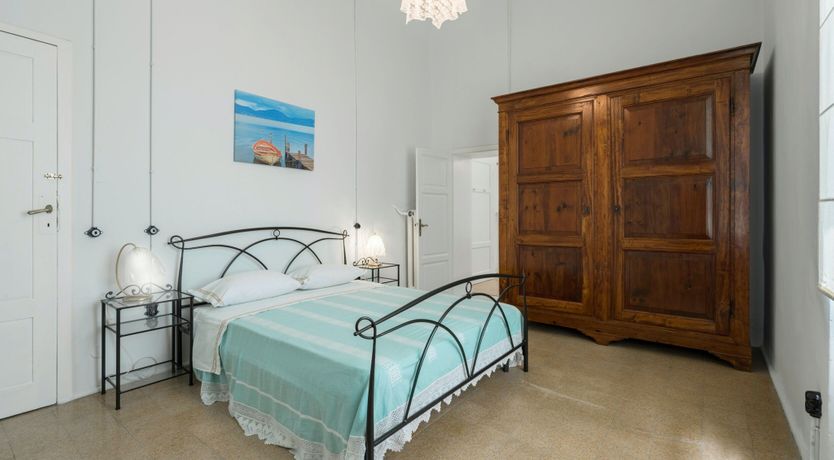 Photo of Ochre & Pink