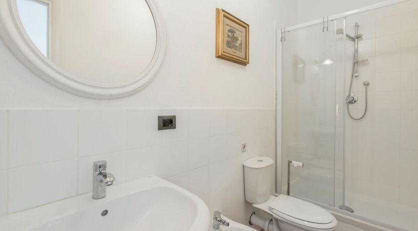 Photo of Ochre & Pink