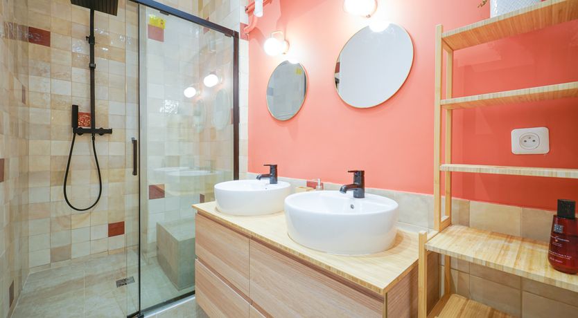 Photo of Sur Le Canal