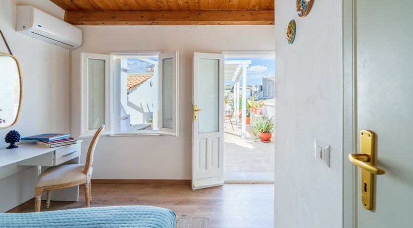 Photo of Shades of Ortigia