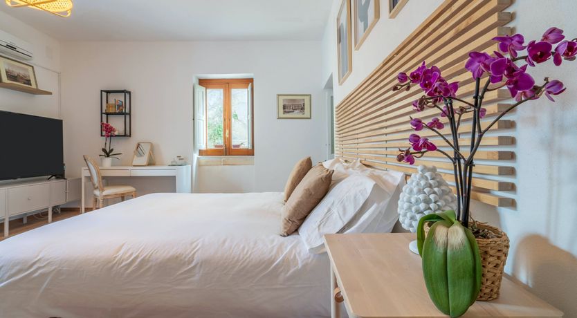 Photo of Shades of Ortigia