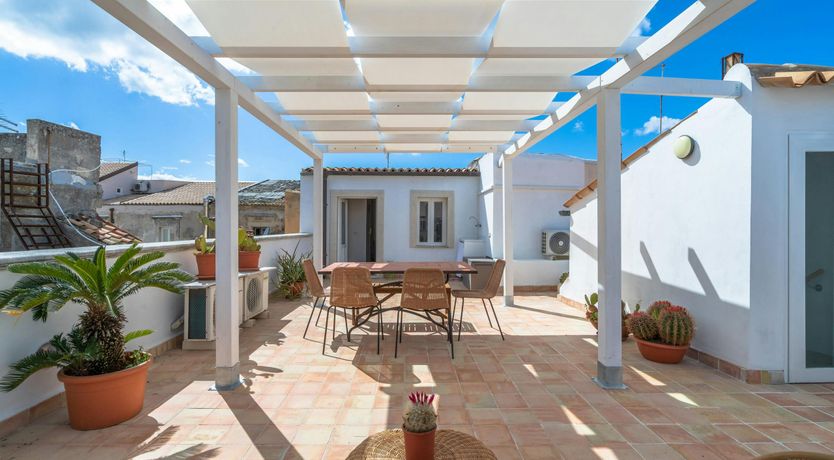 Photo of Shades of Ortigia